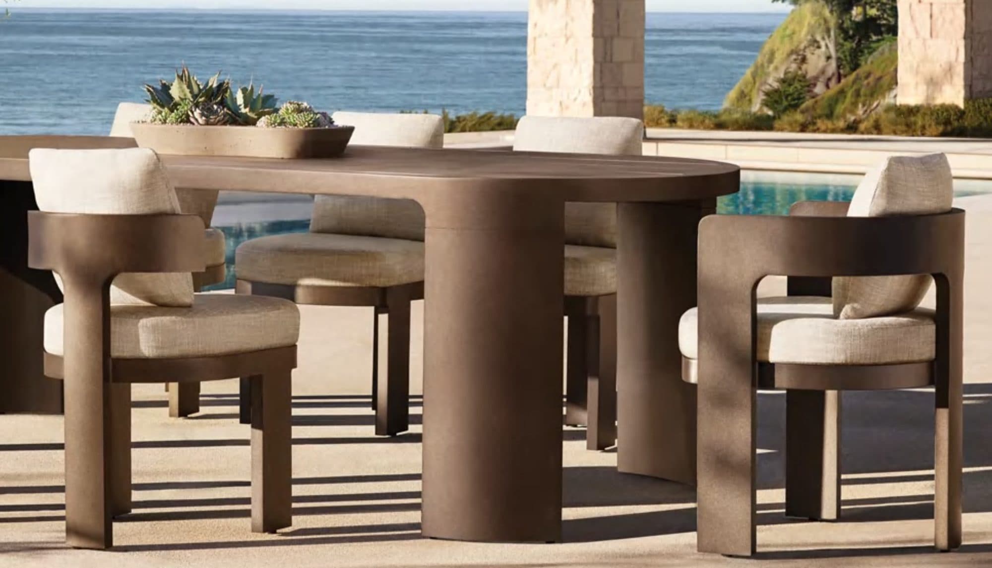 ARVEN Dining Set