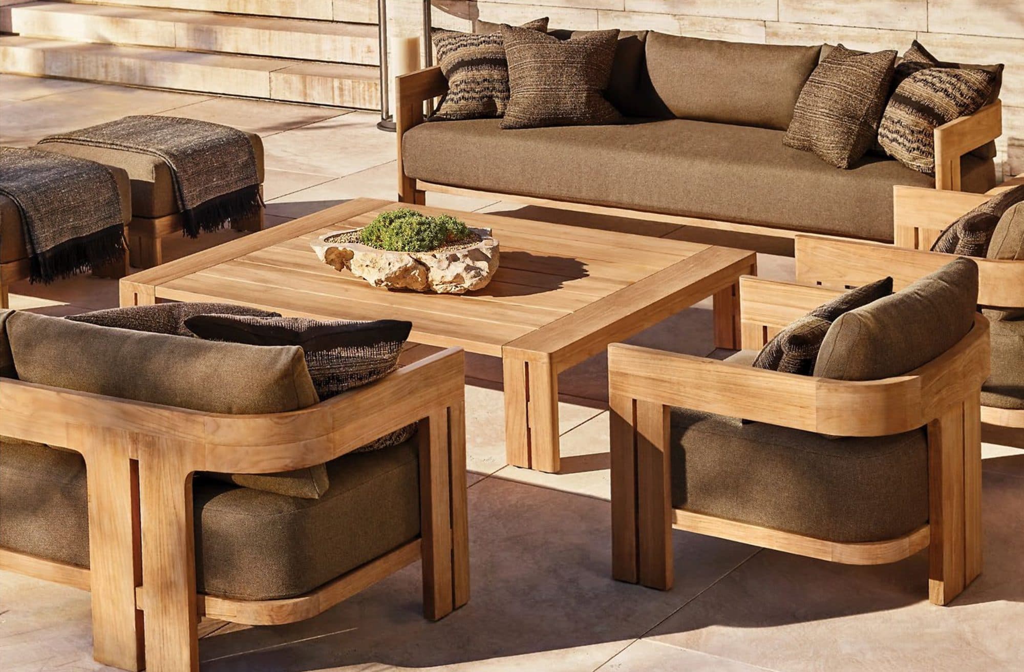 BREVARA Sofa Set