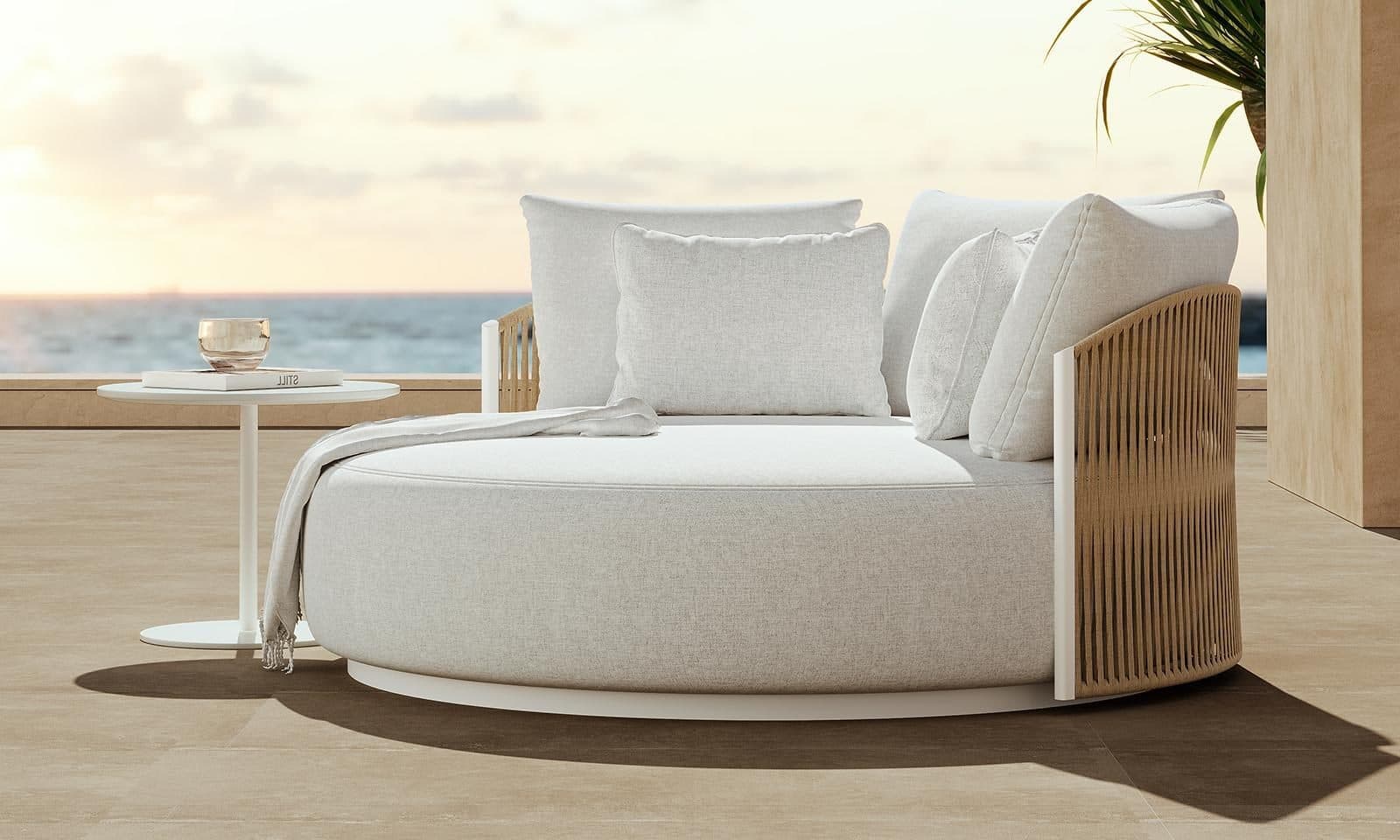 ISOLA Round Daybed