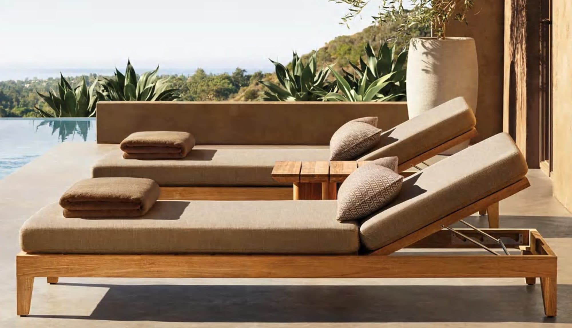 NUVIO Sun Lounge